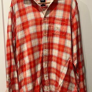 GAP Men's Casual Red and White Checkered Shirt